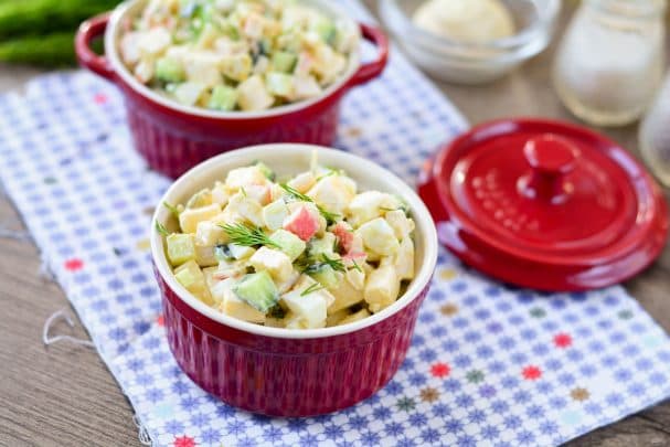 Салат с крабовыми палочками