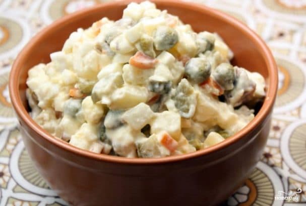 Salad with pickled cucumbers