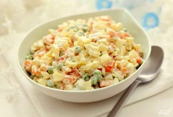 Traditional salad