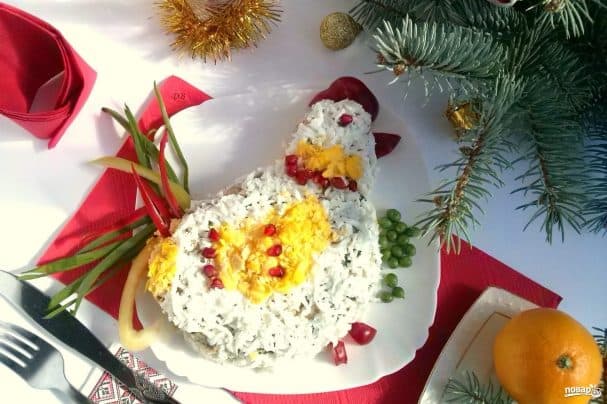 Салат с сухариками