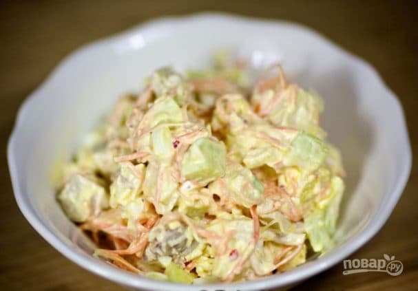 Salad with Korean-style carrots