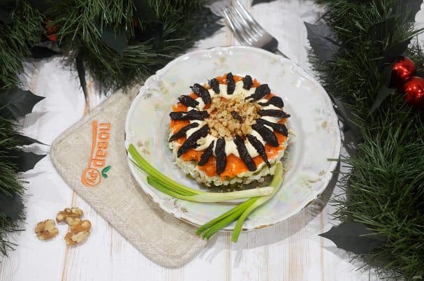 Салат с курицей