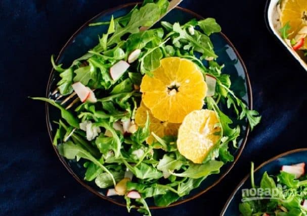 Orange and arugula salad