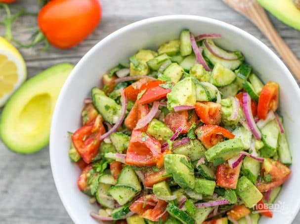 Avocado salad