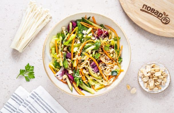 Enoki mushroom salad
