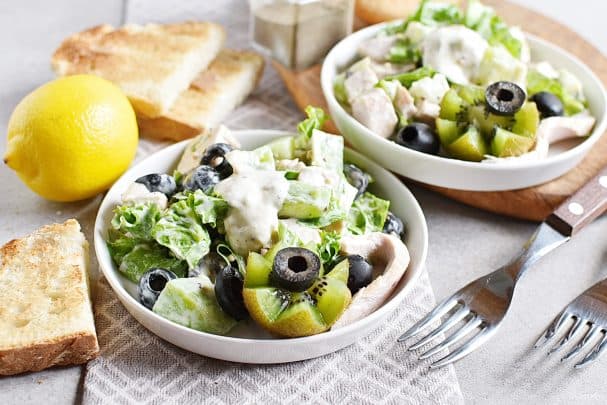 Kiwi and chicken salad