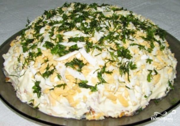 Салат із салямі сиром