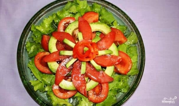 Салат с красной рыбой