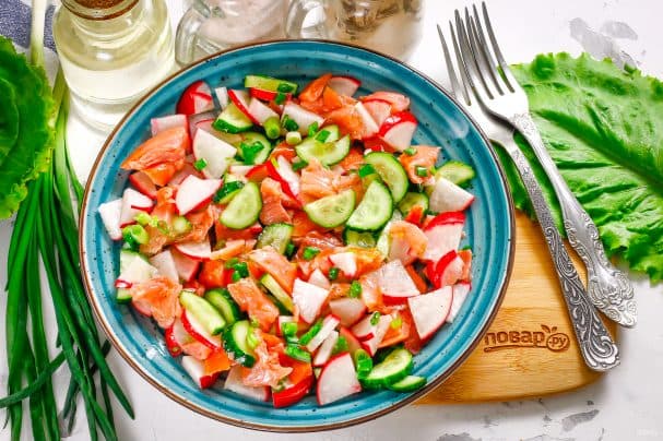 Salad with red fish without mayonnaise