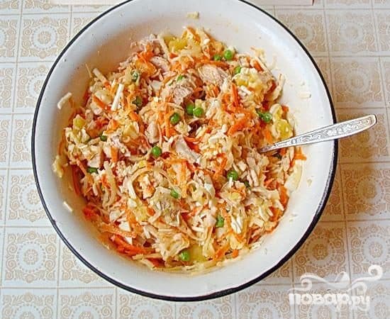 Салат с курицей и дайконом