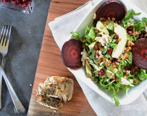 Chicken and wheat salad