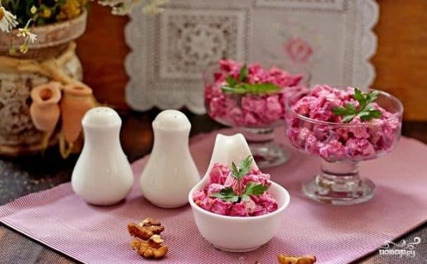 Beet and Chicken Salad