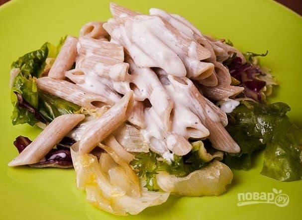 Салат з макаронами та йогуртом