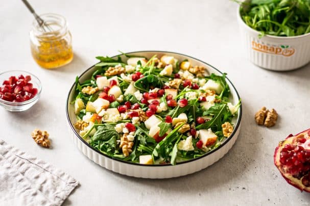 Arugula and pomegranate salad