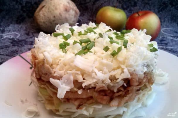 Celery and apple salad