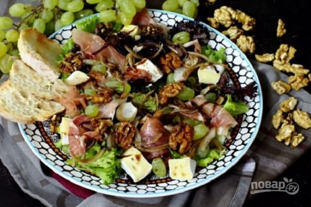 Ham and Camembert Salad