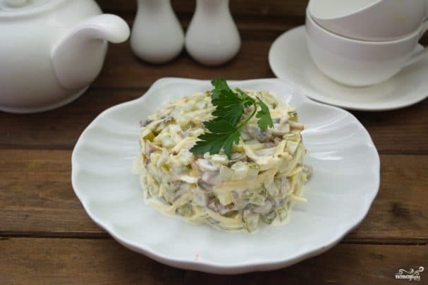 Салат з курыцай