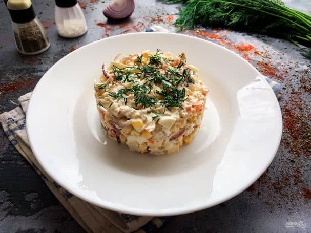 Салат с курицей