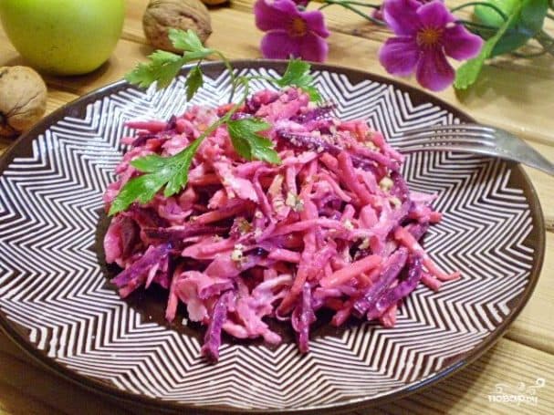 Салат с капустой