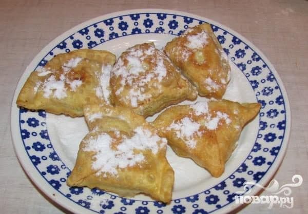 Самасы з фруктамі