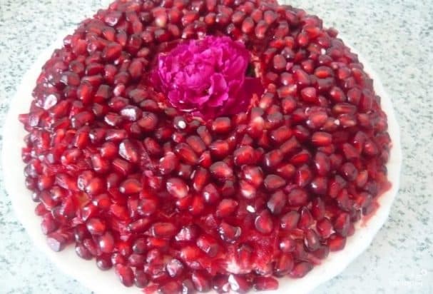 Селедка під шубою з гранатом