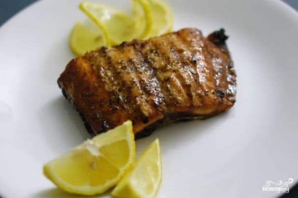 Grilled salmon