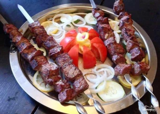 Azerbaijani-style veal shashlik