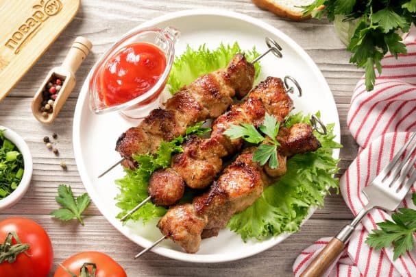 Шашлык у аэрагрыле