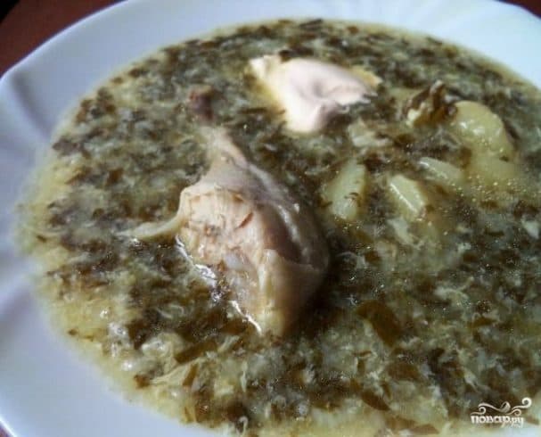 Щавлєвий суп з куркою