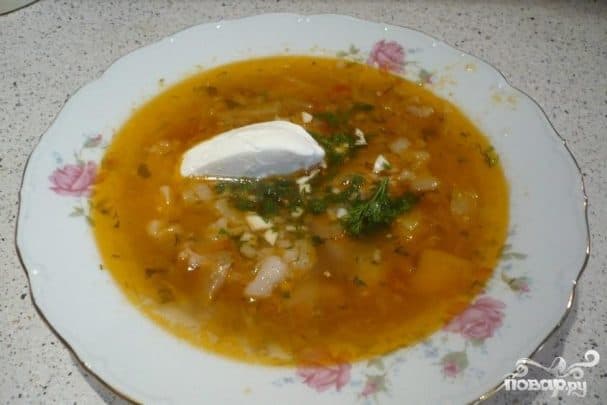 Cabbage soup with fish heads