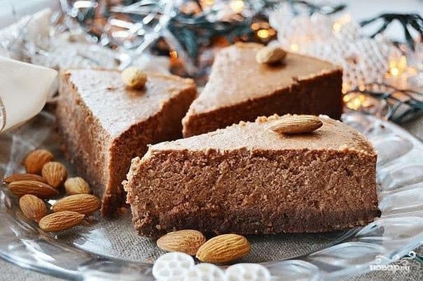 Chocolate-Nut Cheesecake