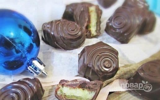 Chocolate candies with peach mousse
