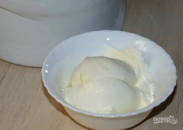 Морозиво з вершковим маслом у морозивниці