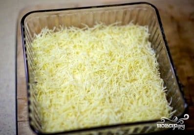 Шаровий салат з куркою та грибами