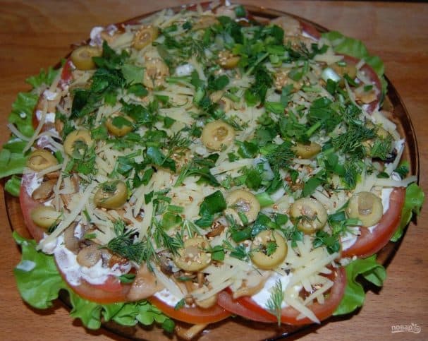 Layered mushroom salad