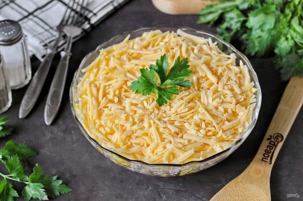 Шаровий салат із тунцем