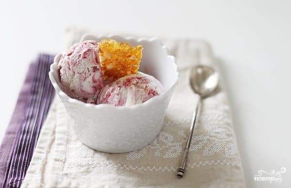 Морозиво з аґрусом
