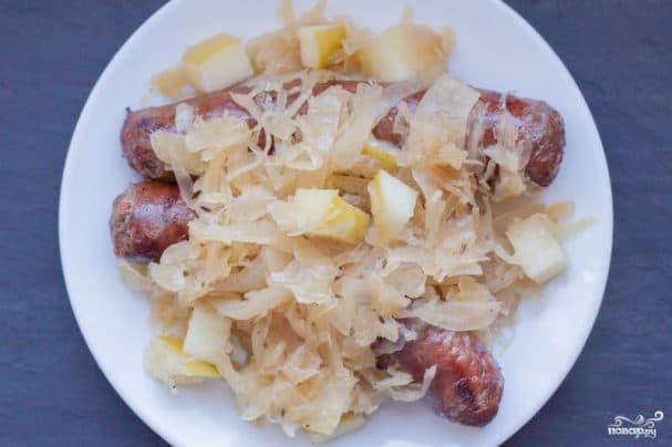 Капястка з кавбасай па-нямецку