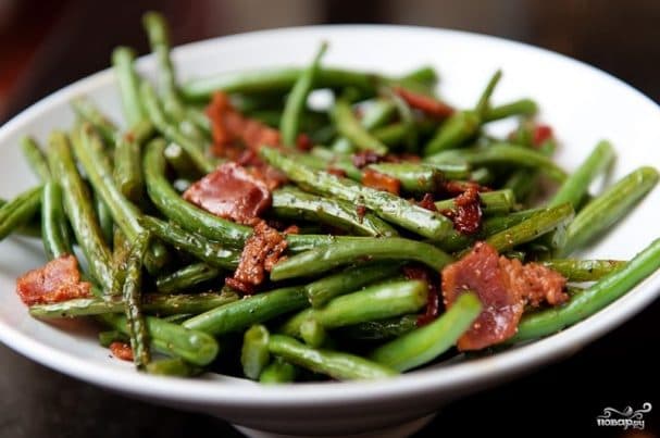 Green beans with bacon