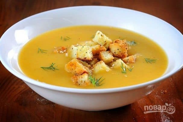 Суп гороховый с сухариками
