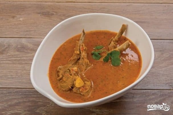 Harcho soup with lamb