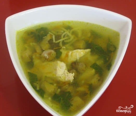 Суп із домашньої курки