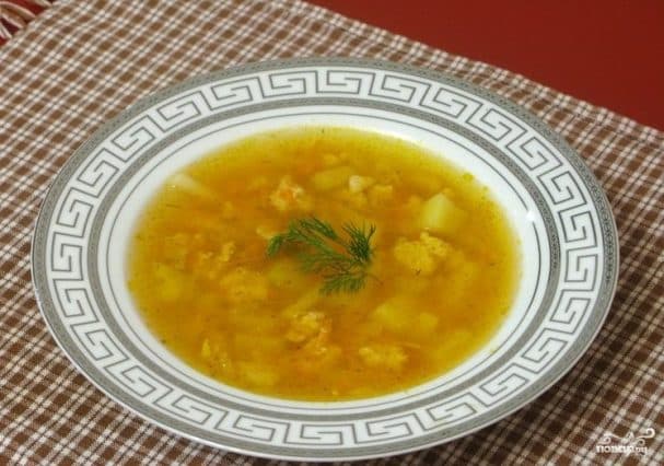 Суп з фаршам і бульбай