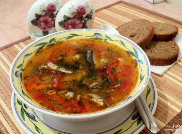 Herring canned soup