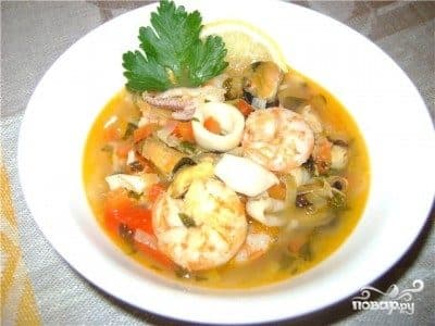 Seafood cocktail soup
