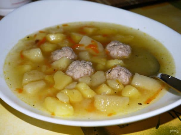 Суп з аканіны і мяса