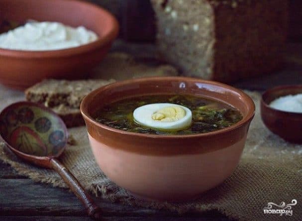 Sorrel and nettle soup