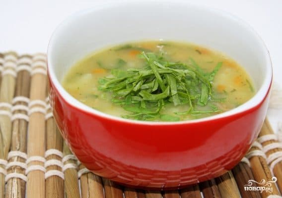 Soup from salted sorrel