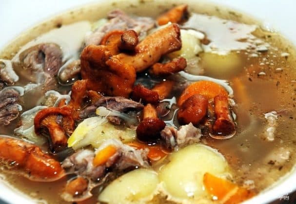 Soup from fresh chanterelles