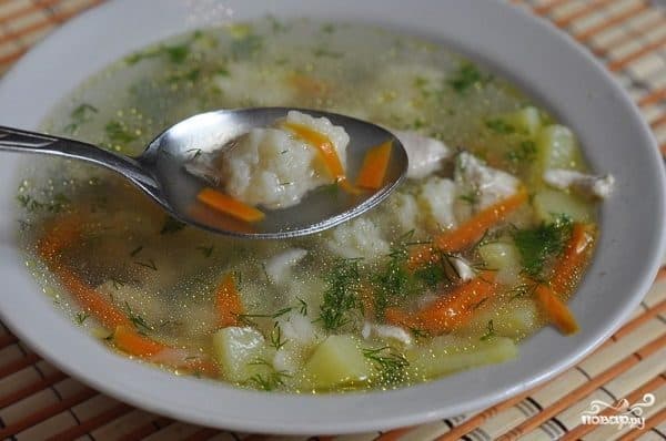 Chicken soup with dumplings